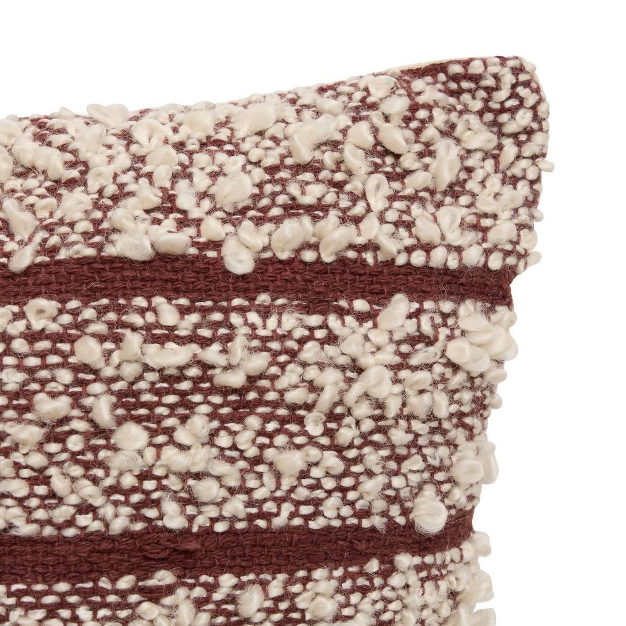 Voir la diapositive 2 : ATMOSPHERA Coussin déco bouclette  beryl  45x45cm marron tonka
