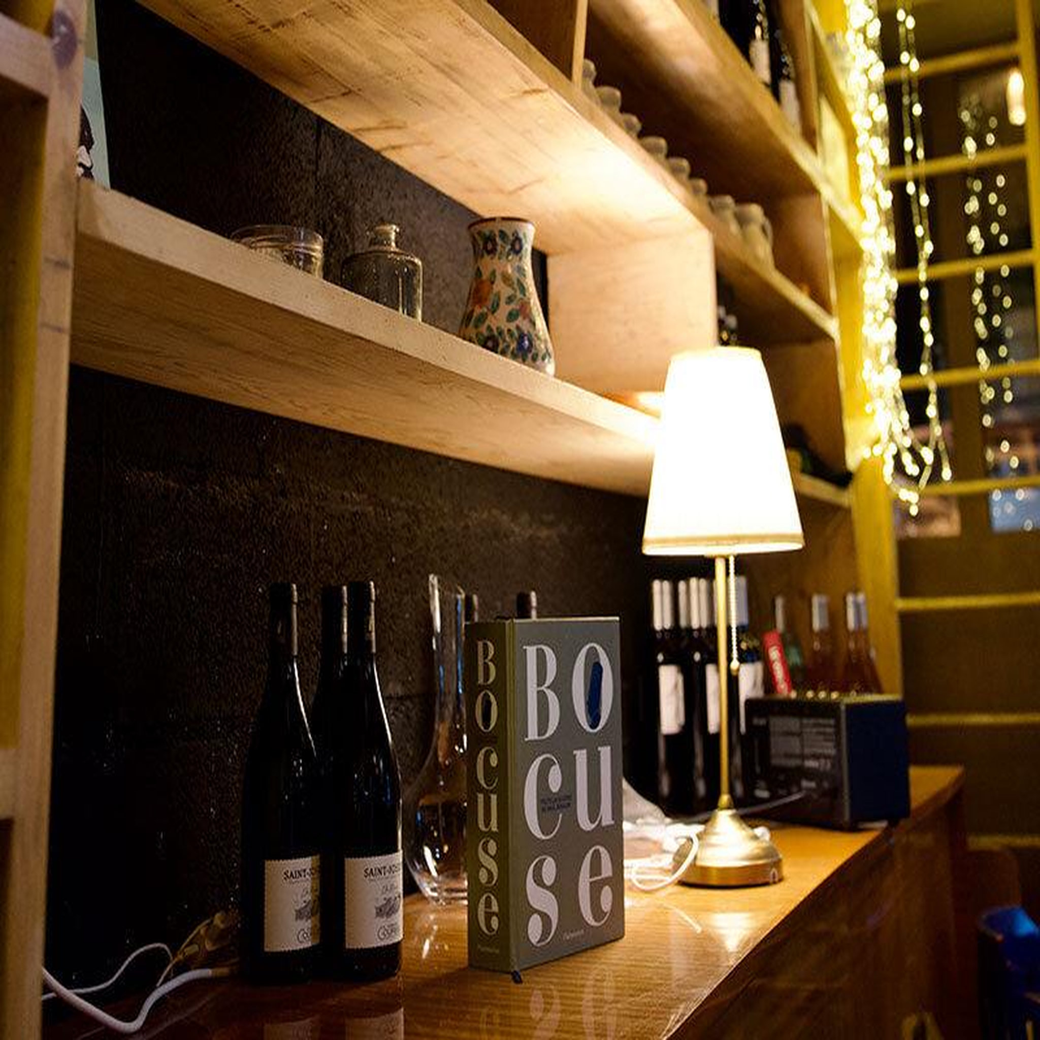 Voir la diapositive 5 : Smartbox Repas provençal avec verre de vin à marseille - coffret cadeau gastronomie