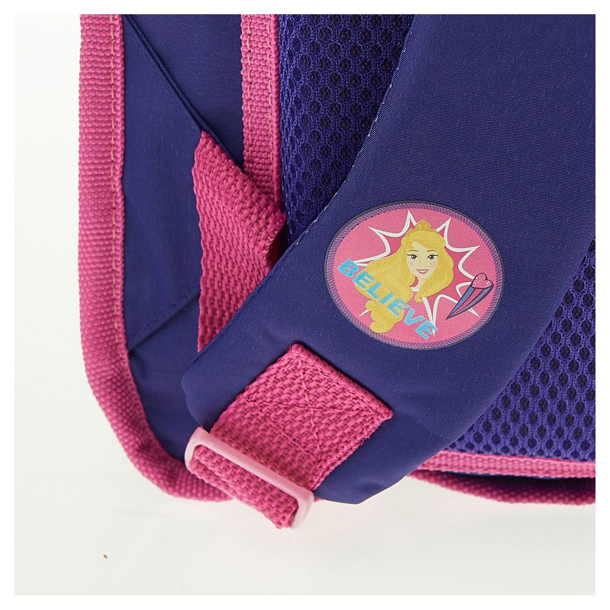 AUCHAN Cartable 38 cm avec pompon polyester violet PRINCESSES DISNEY