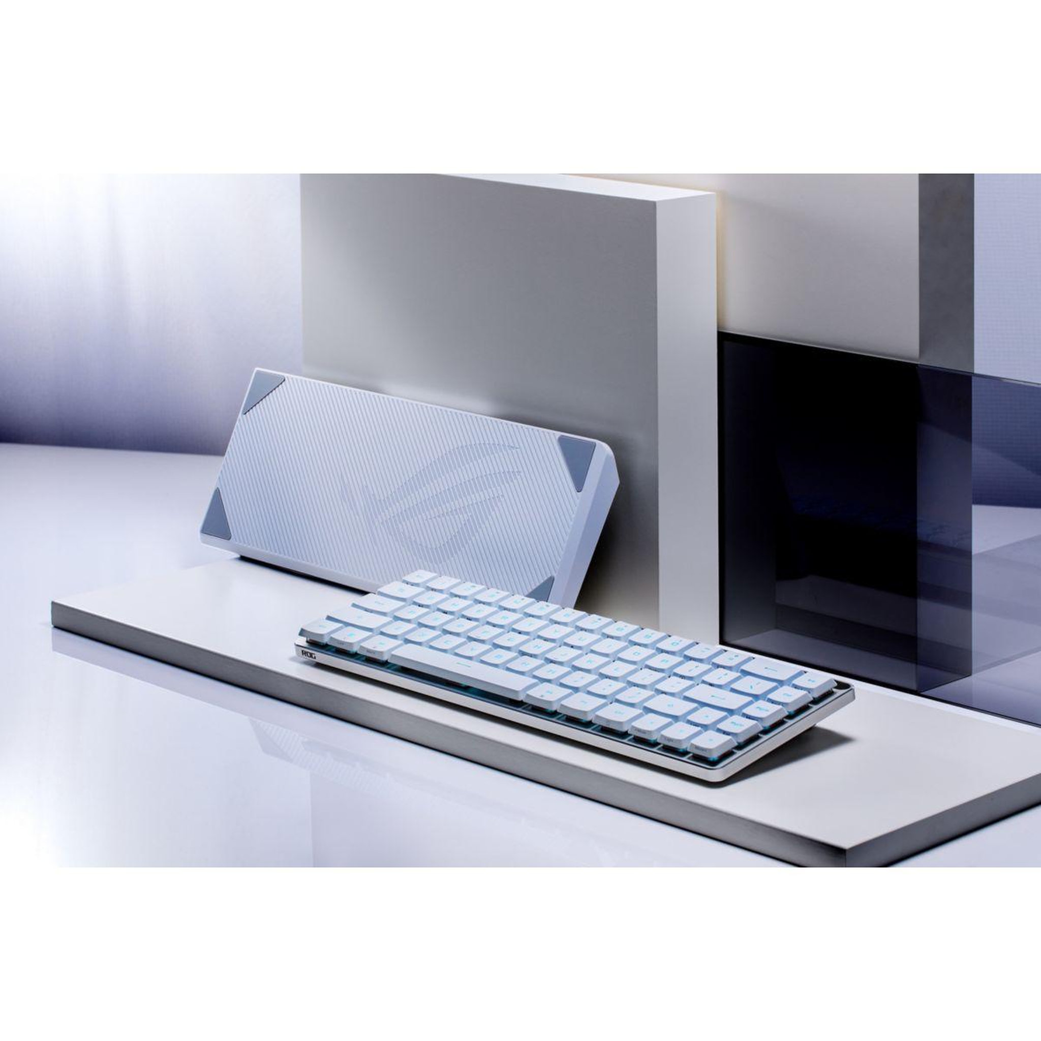Voir la diapositive 4 : ASUS Clavier gamer sans fil rog falchion rx low profile 65%