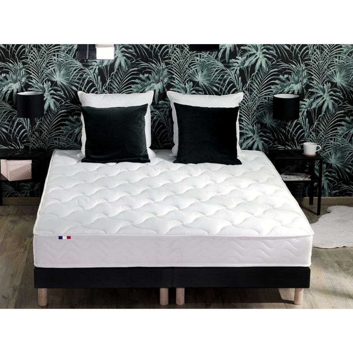 Ensemble literie matelas ressorts ensachés 20cm 160x200 cm + sommier tapissier noir 2x80cm ASTRE