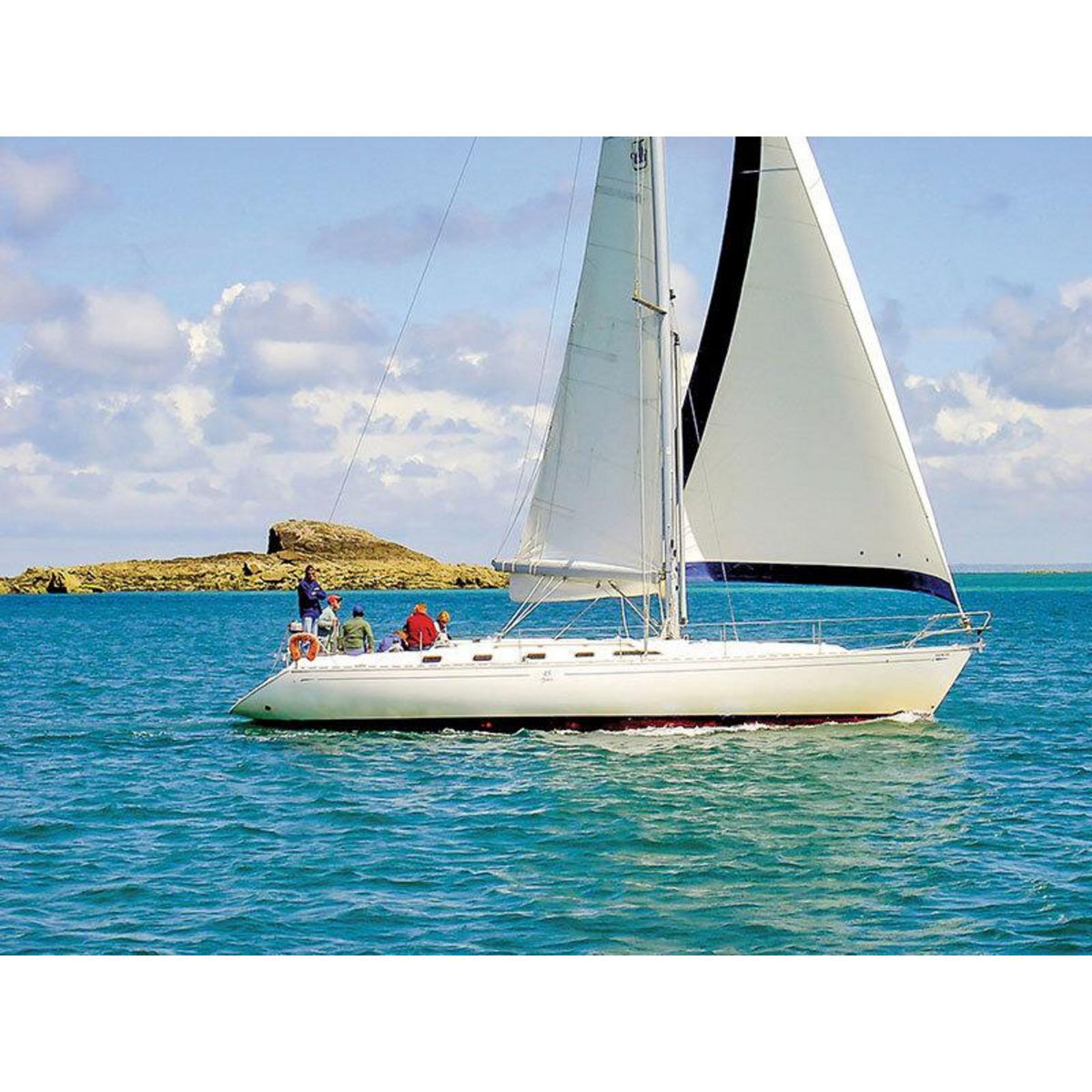 Smartbox 2 jours en voilier vers l'île de Jersey - Coffret Cadeau Sport & Aventure