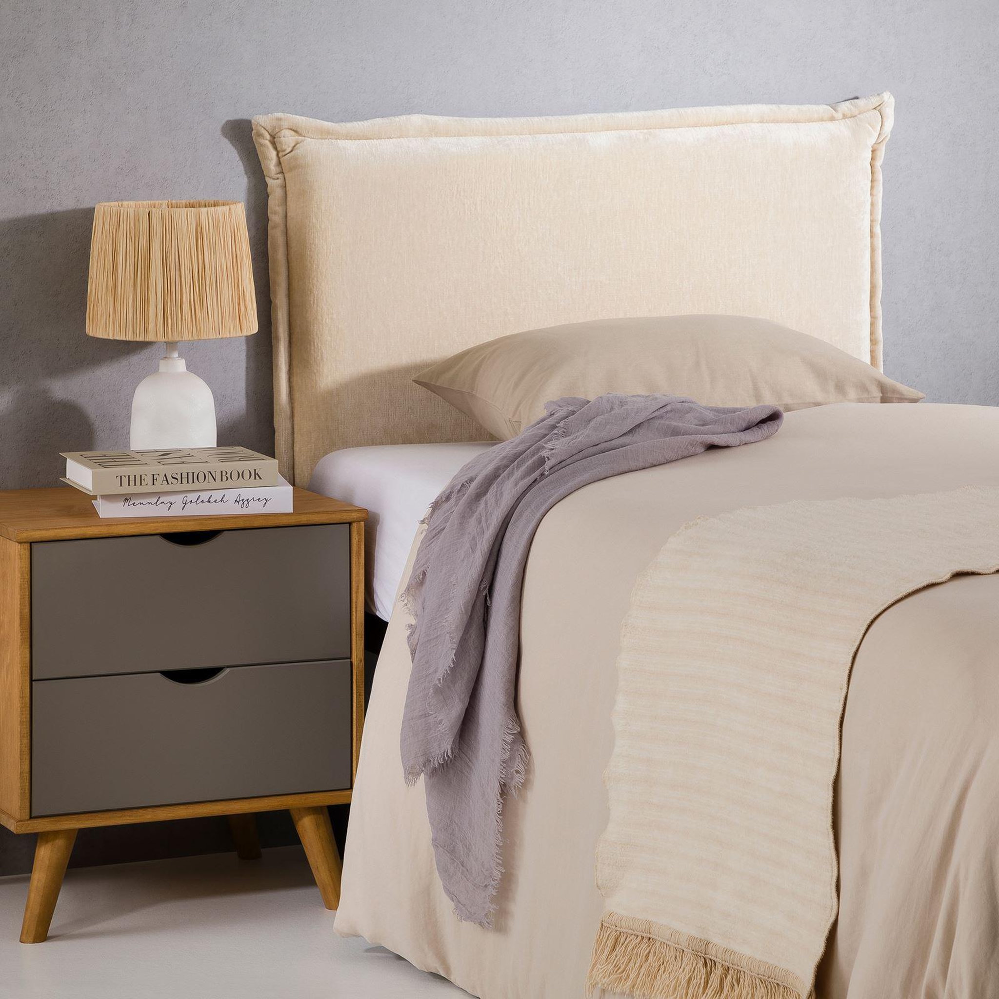 Voir la diapositive 4 : IDIMEX Tête de lit DELMO 90 sur pieds, en tissu