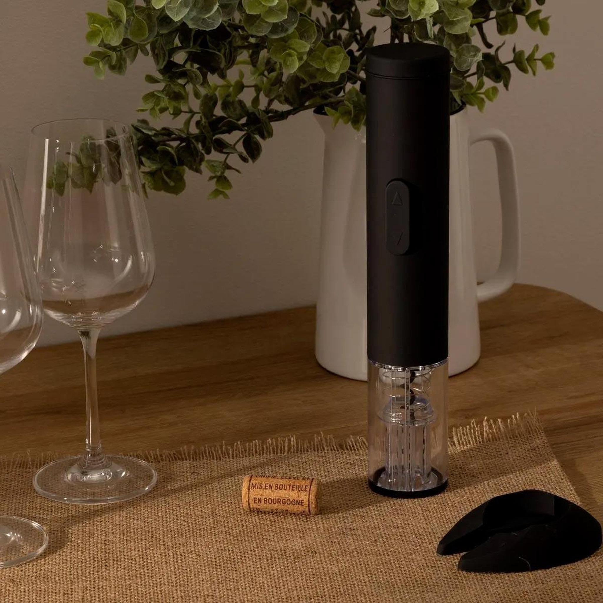 Voir la diapositive 2 : SECRET DE GOURMET Tire-bouchon électrique design  table  27cm noir