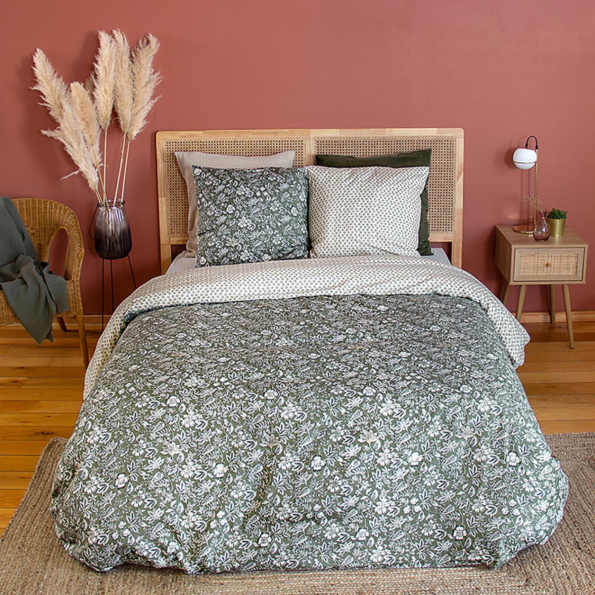 Home collection Parure de couette 3 pcs 100% microfibre, indily. Coloris disponibles : Vert