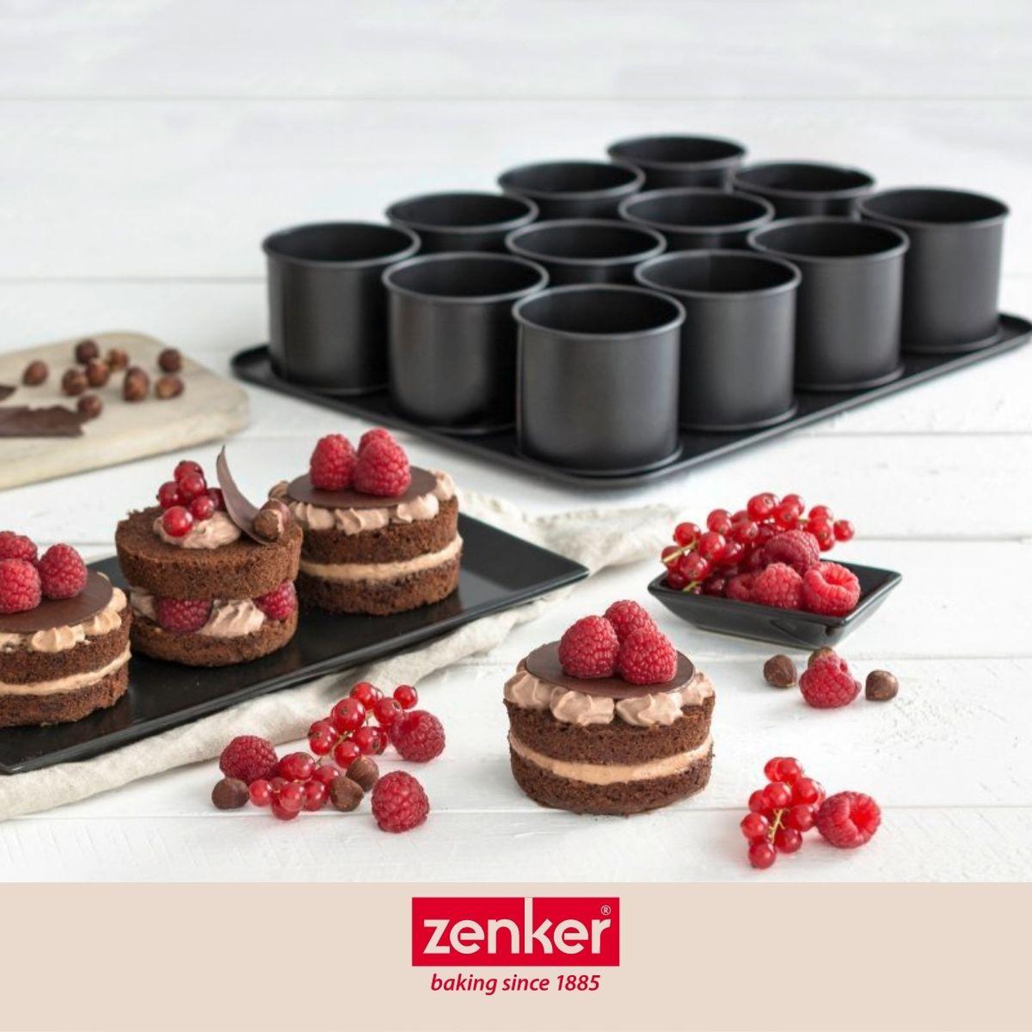 Voir la diapositive 5 : ZENKER Plaque pâtisserie 12 mini moules ronds amovibles 38 x 30 cm Zenker Black Metallic