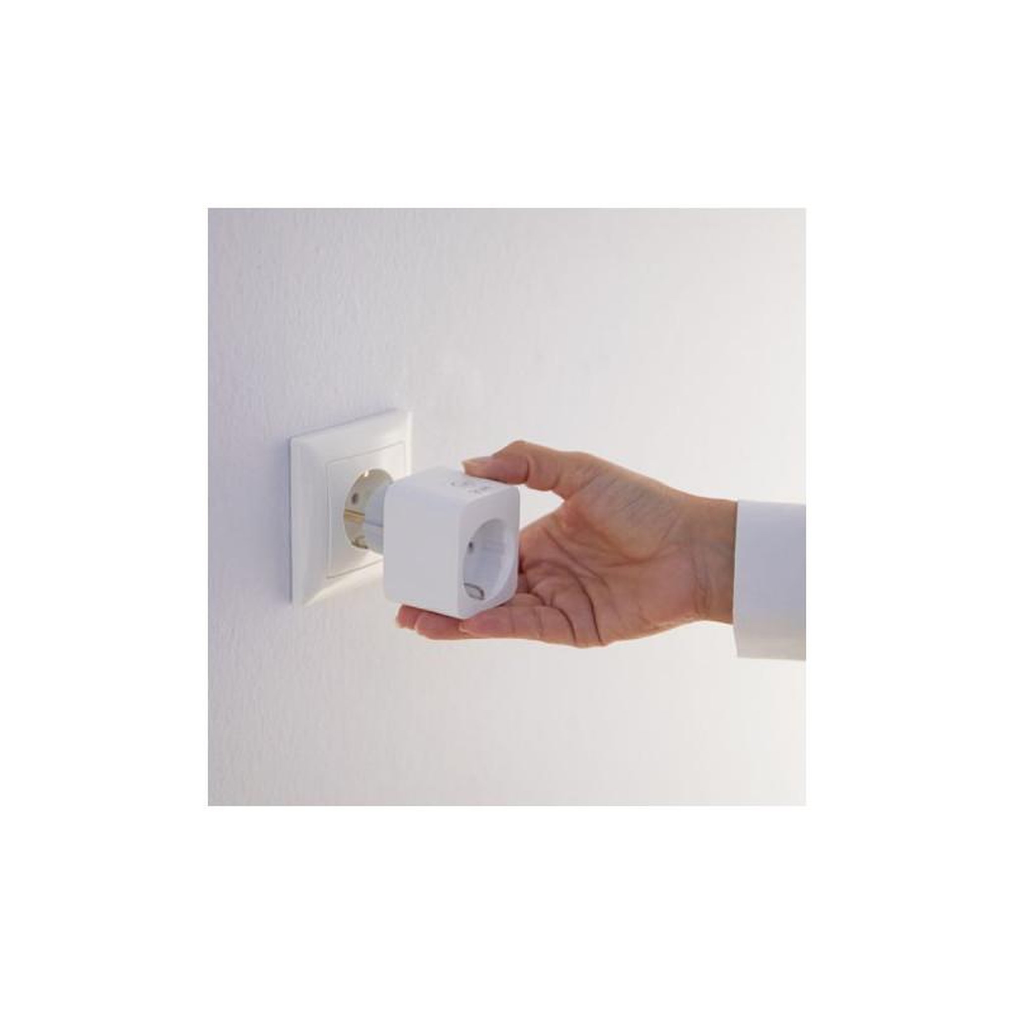 Voir la diapositive 5 : Philips Prise intelligente PHILIPS - 10A - 2300W - IP20 - 93203