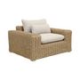 Voir la diapositive 6 : SWEEEK Salon de jardin extra large pour 4 personnes en résine beige - Gubbio - coussin beige