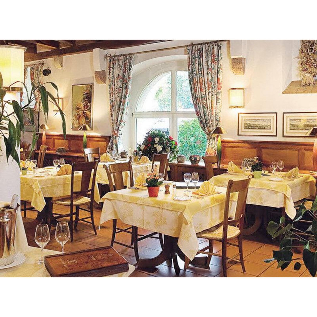 Smartbox 2 jours à l'hôtel 4* À la Cour d'Alsace avec dîner et spa à Obernai - Coffret Cadeau Séjour