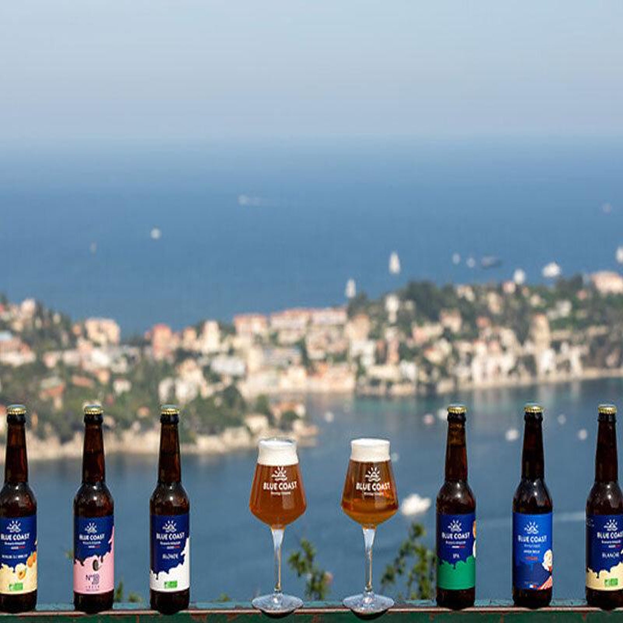 Voir la diapositive 2 : Smartbox Coffret de 24 bières artisanales niçoises - coffret cadeau gastronomie