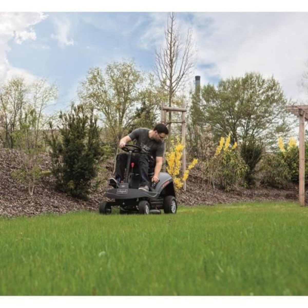 SCHEPPACH Tondeuse a Gazon TONDEUSE AUTOPORTEE – RIDER THERMIQUE – MR224-61 – 61cm – 224CC – SCHEPPACH