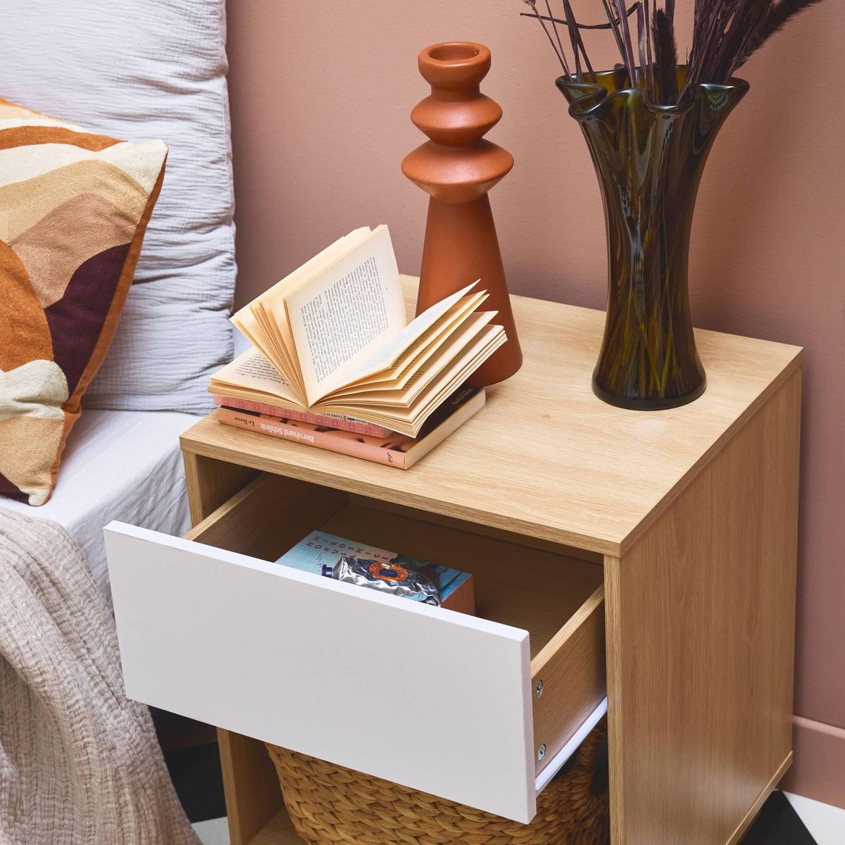 SWEEEK Table de chevet 1 tiroir 1 niche effet bois bicolore