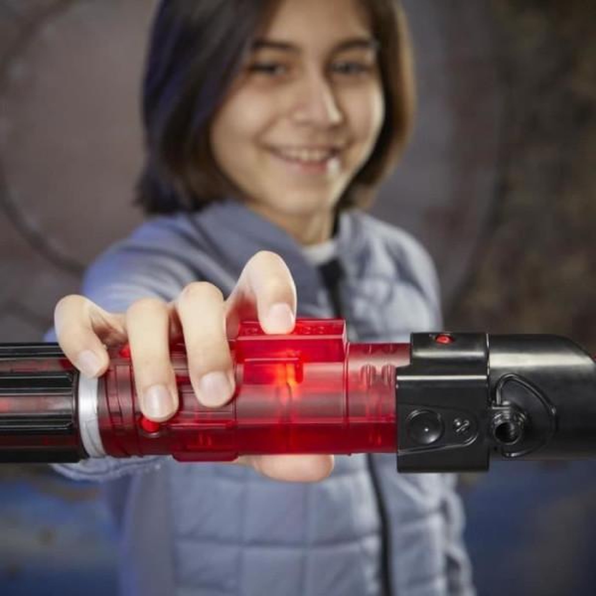 Voir la diapositive 2 : HASBRO Sabre laser électronique Dark Vador, Star Wars Lightsaber Forge Kyber Core, jouets enfant, des 4 ans