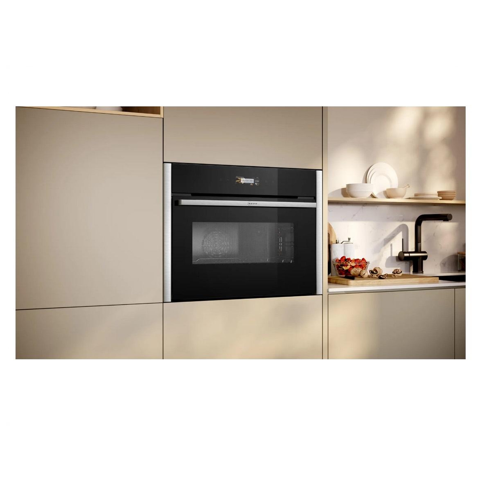 Voir la diapositive 4 : Neff Four combiné mo intégrable 45 noir - c24mr21n0