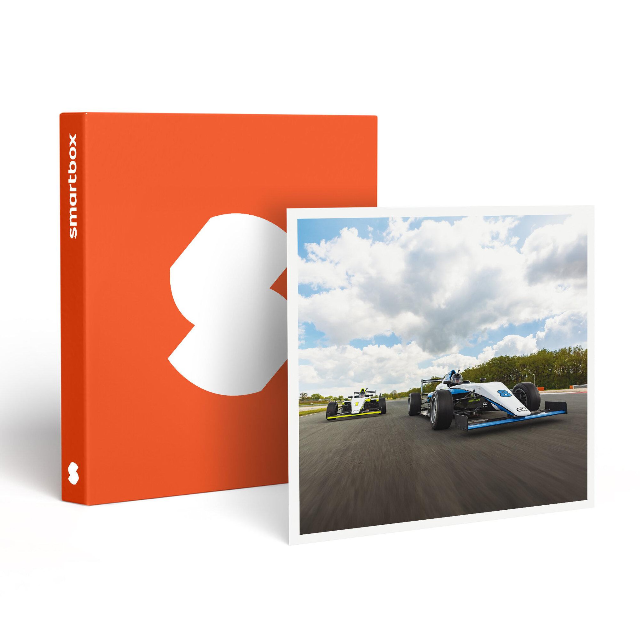 Smartbox Stage de pilotage monoplace : 12 tours  sur le circuit de Pau-Arnos en Formule 4 Tatuus - Coffret Cadeau Sport & Aventure