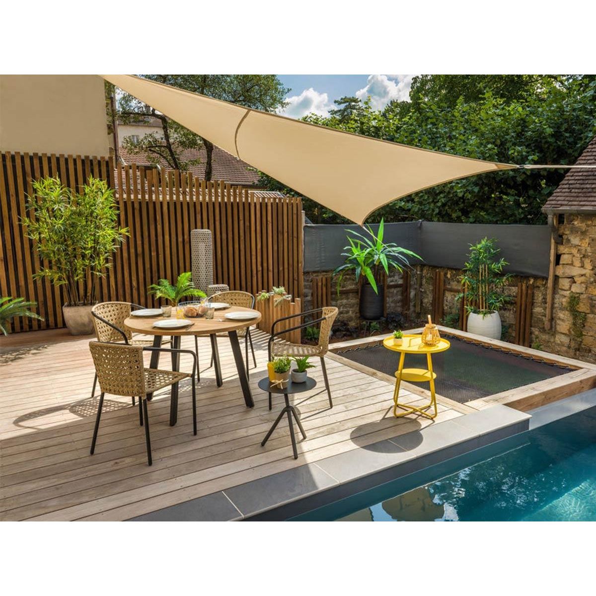 Jardiline Table basse ronde en aluminium jaune Thasos Ø 50 cm - Jardiline