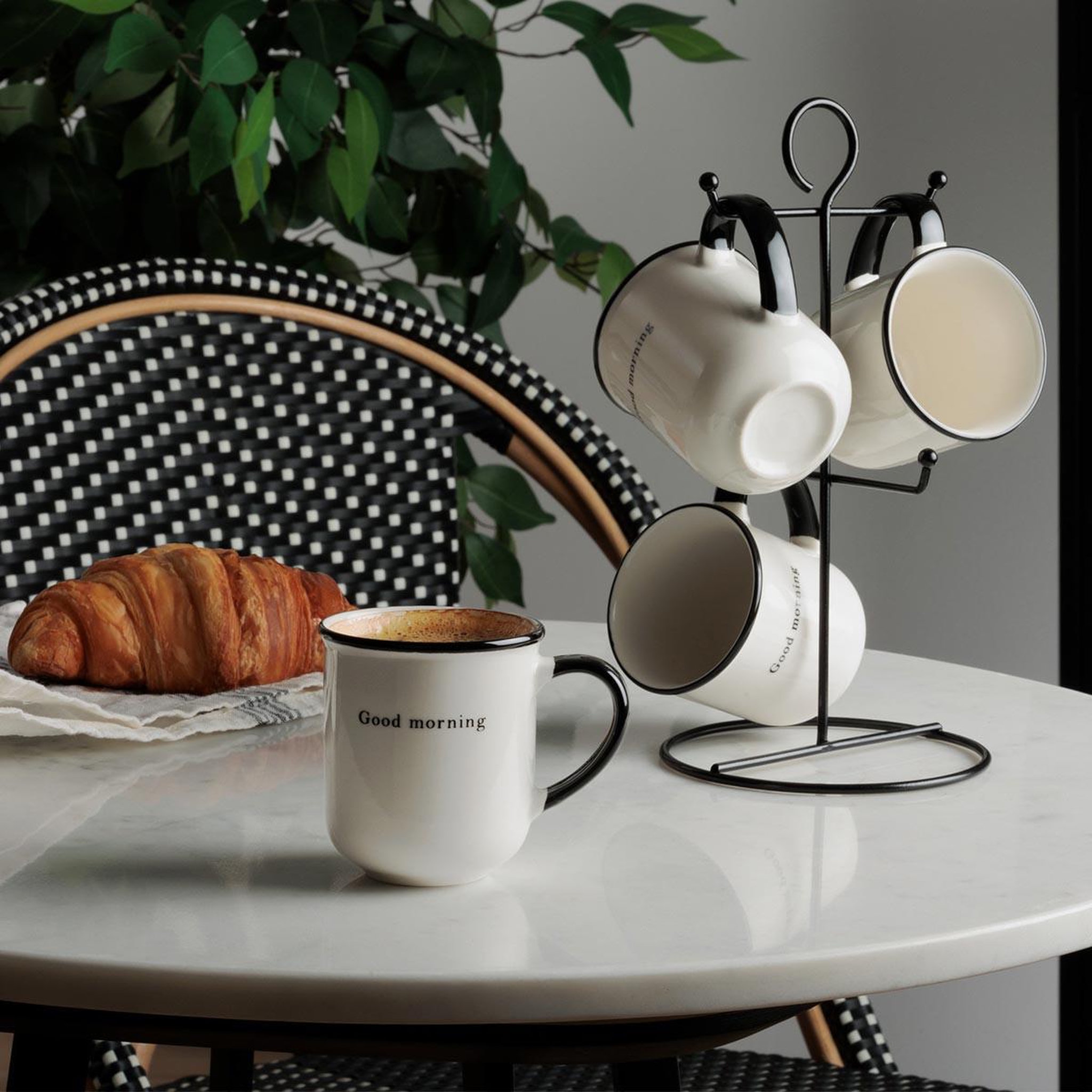 Voir la diapositive 4 : SECRET DE GOURMET Lot de 4 mugs sur rack  alix  20cl blanc & noir