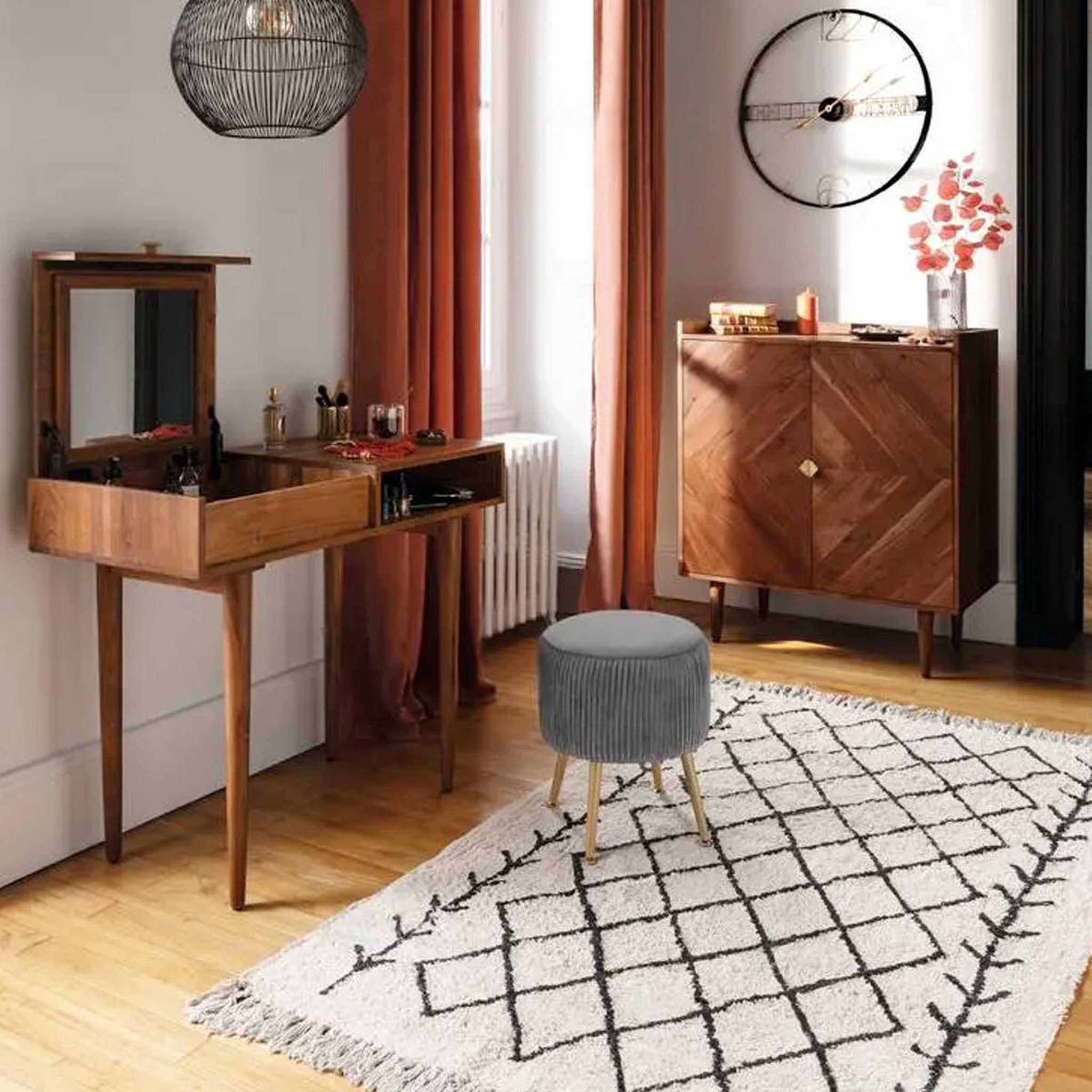 Voir la diapositive 3 : ATMOSPHERA Tabouret design en velours  solaro  41cm gris
