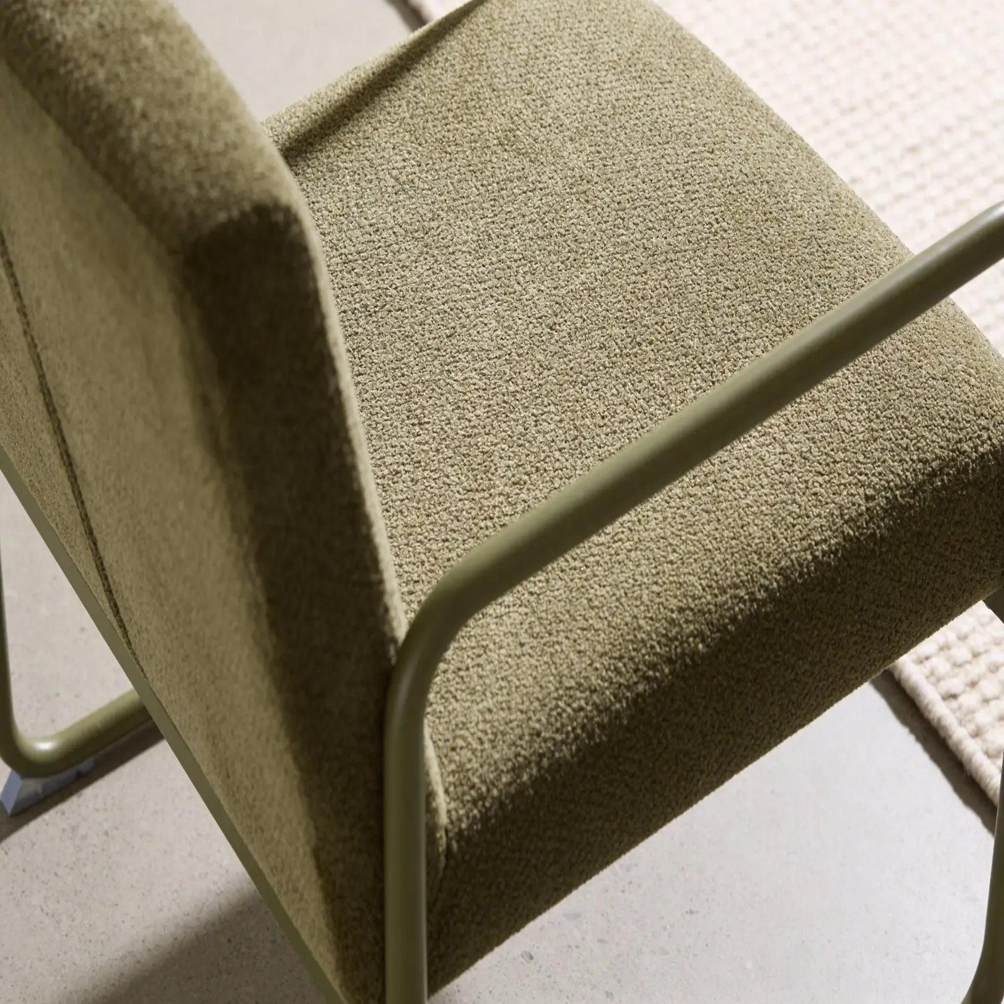 Voir la diapositive 3 : CASANOVA PARIS Orio - chaise pieds en métal