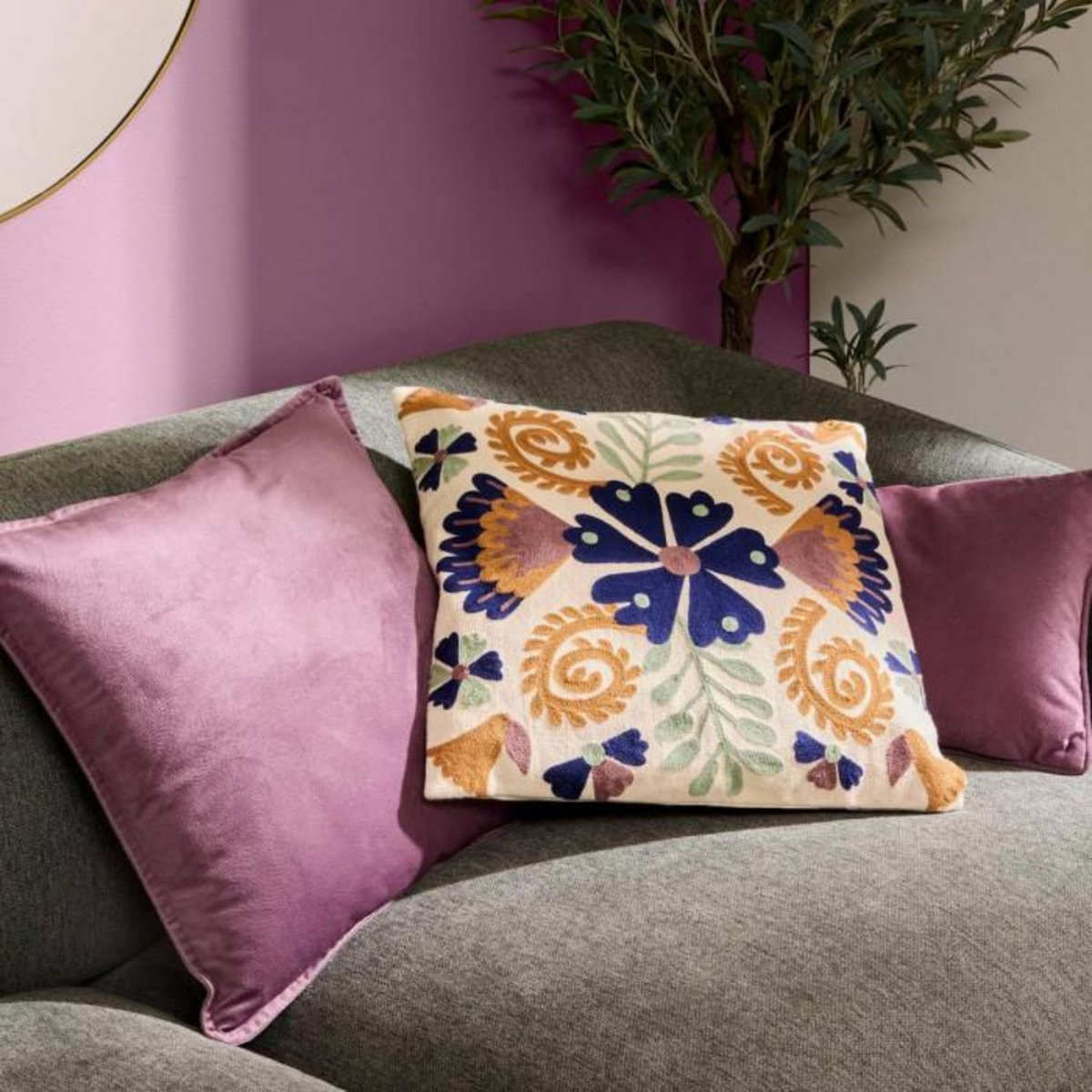 ATMOSPHERA Coussin Déco Uni  Lilou  45x45cm Parme