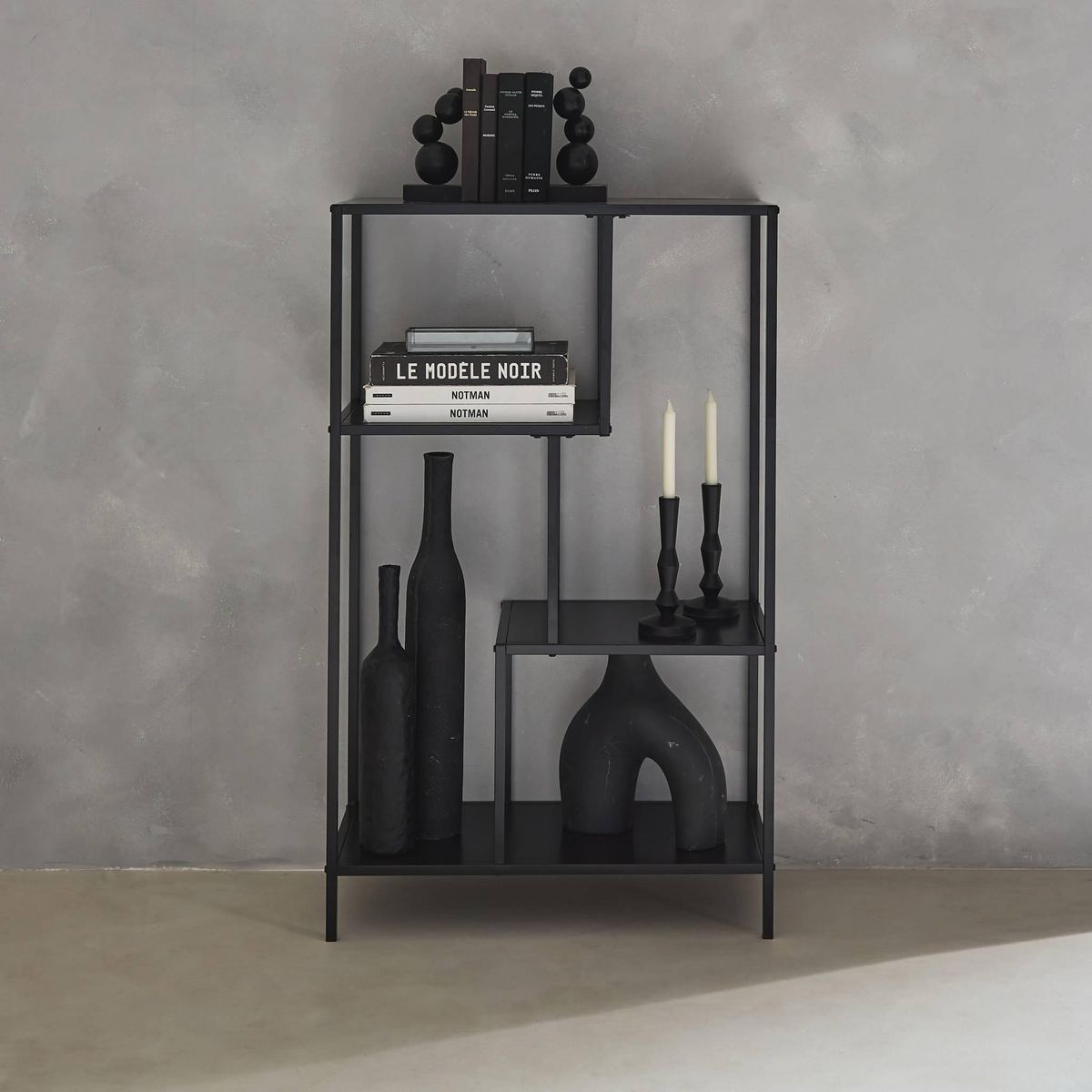 SWEEEK Etagère bibliothèque noir en métal noir asymétrique 4 niveaux INDUSTRIELLE  L 69 x P 33 x H 113.5cm