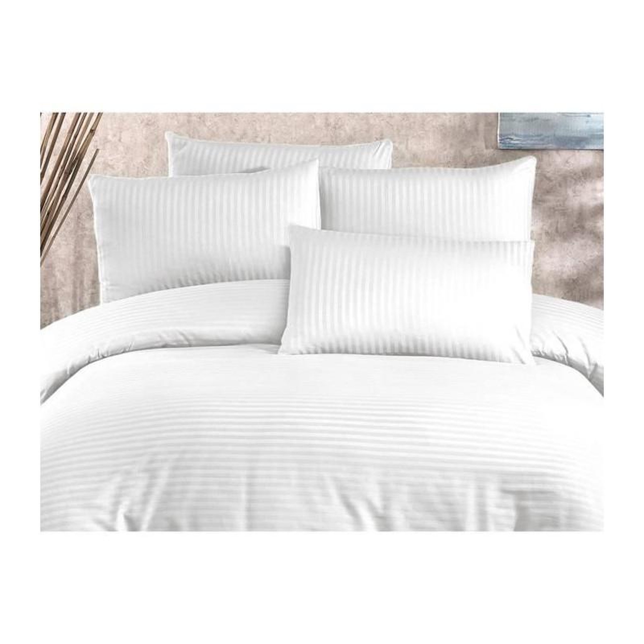 Voir la diapositive 3 : GENERIQUE Parure de lit - 1 housse de couette 220 x 240 cm + 2 taies d'oreiller 60 x 60 cm - 70% polyester, 30% coton - Blanc