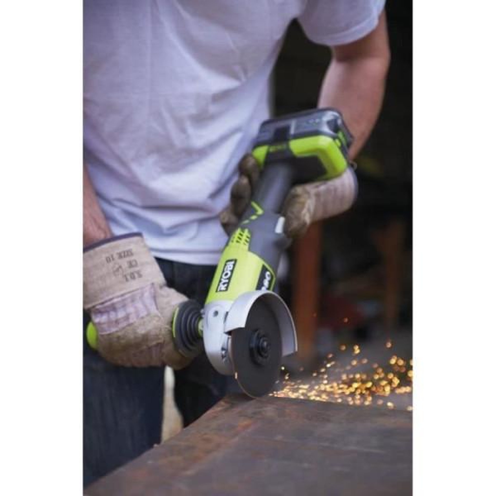 Voir la diapositive 2 : Ryobi RYOBI - Kit 6 disques meuleuse diam. 115 mm - 1 disque diamant et 5 disques a tronçonner - RAK6AGD115