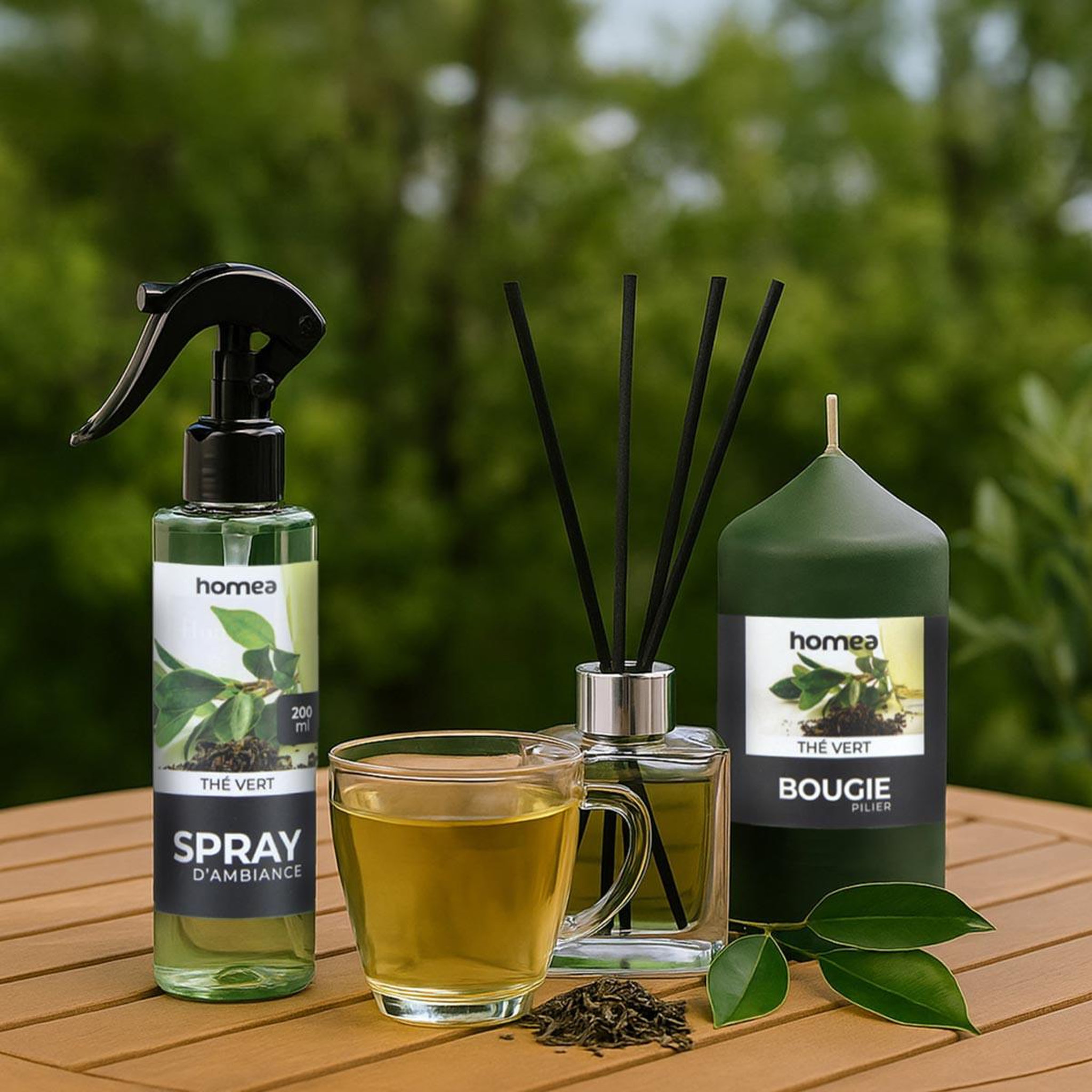 Voir la diapositive 2 : HOMEA Bougie verrine parfumée  essentiel ii  11cm thé vert