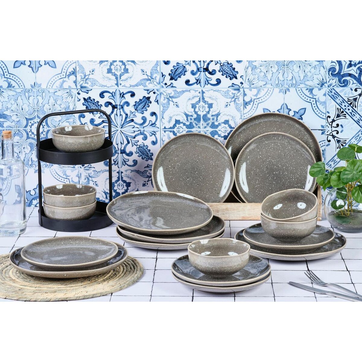 BJORN Service Les Essentiels STELLAR - 18 pièces - Gris béton