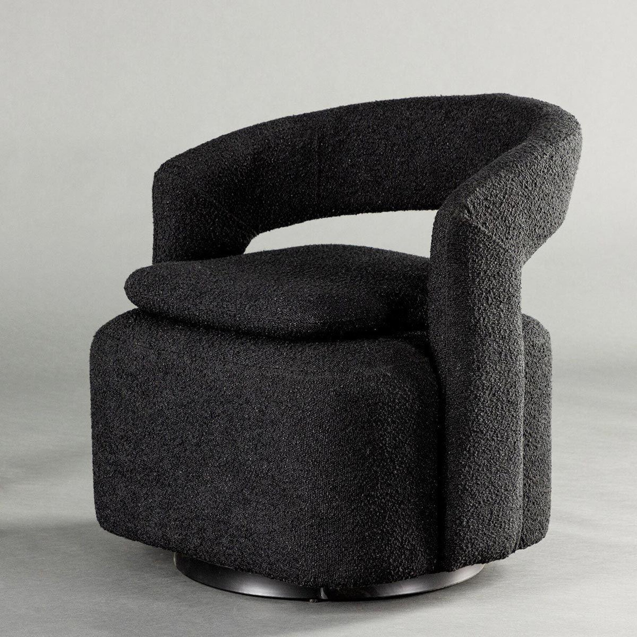 Voir la diapositive 6 : Paris Prix Fauteuil design bouclette  laurel  75cm noir