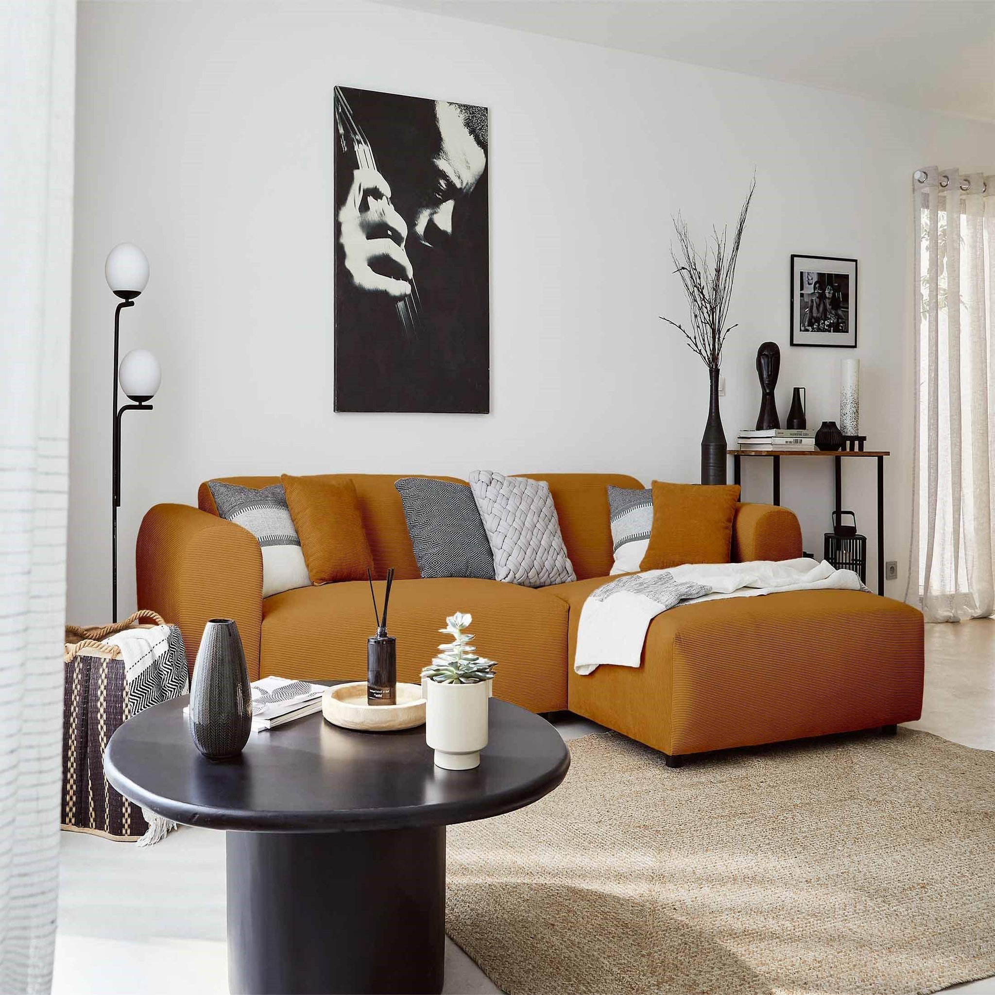 Voir la diapositive 2 : LISA DESIGN Aumance - canapé d'angle droit 4 places - en velours côtelé