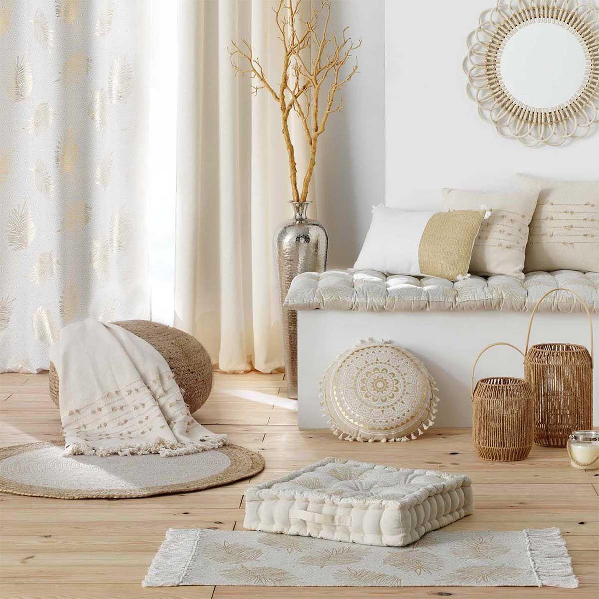 Voir la diapositive 4 : Douceur d'Intérieur Coussin déco imprimé  sunny gold  60x60cm or