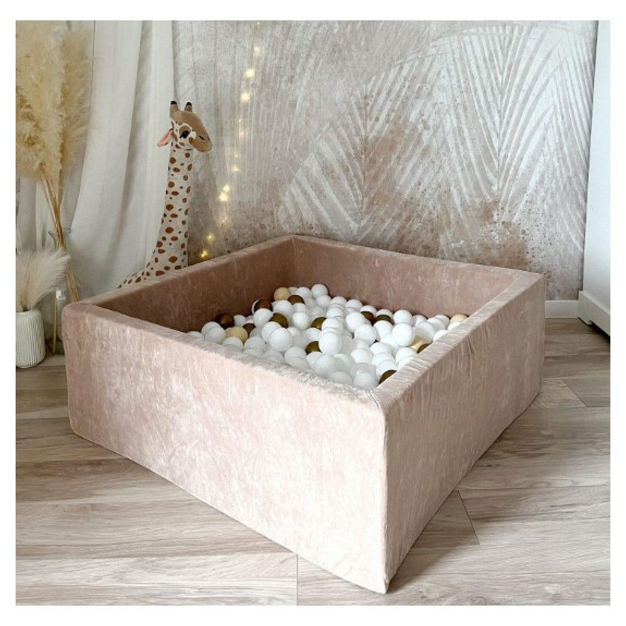 Voir la diapositive 2 : MONIO FOR KIDS Piscine à balles carrée en velours 106 cm beige + 400 balles