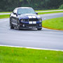 Voir la diapositive 3 : Smartbox Stage de pilotage : 5 tours sur le circuit de La Ferté-Gaucher en Ford Mustang Shelby GT500 - Coffret Cadeau Sport & Aventure