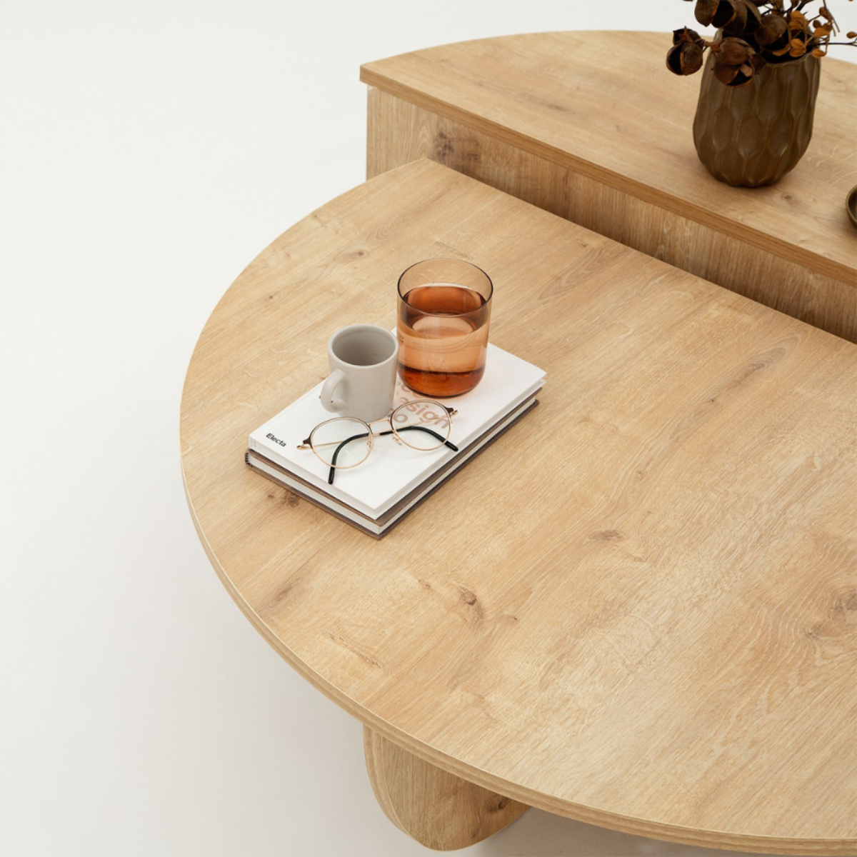 CONCEPT USINE Table basse ronde design en bois CARLOW