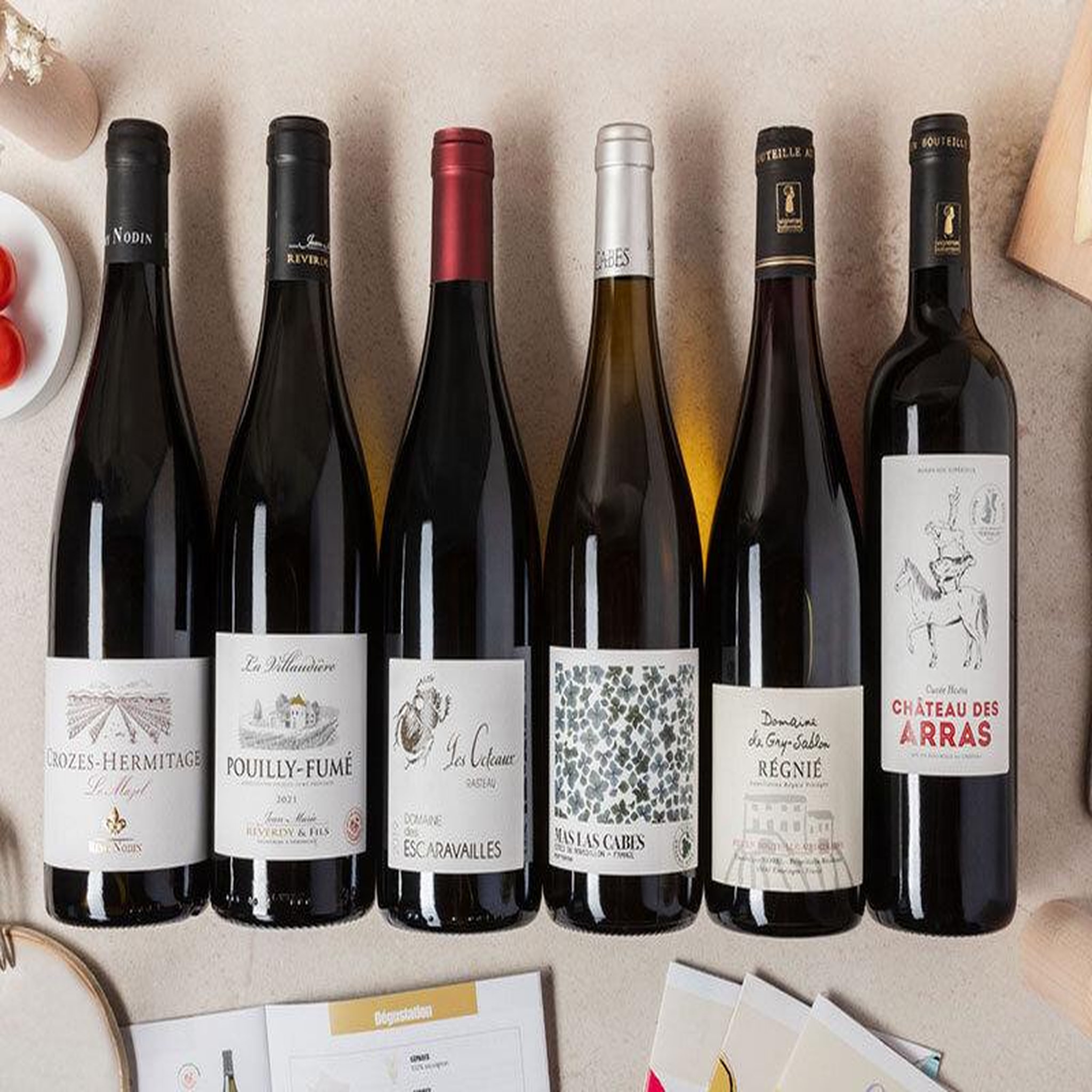 Voir la diapositive 3 : Smartbox Coffret pépites de vignerons : 6 vins et livret de dégustation - coffret cadeau gastronomie