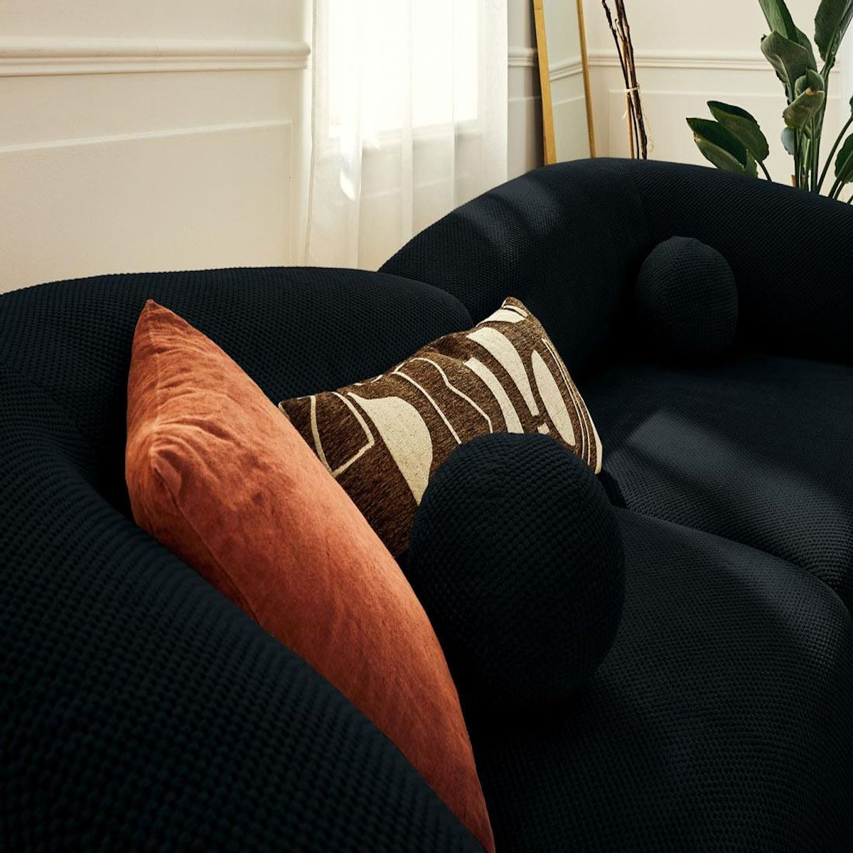 LISA DESIGN Charles - canapé droit 4 places en velours texturé