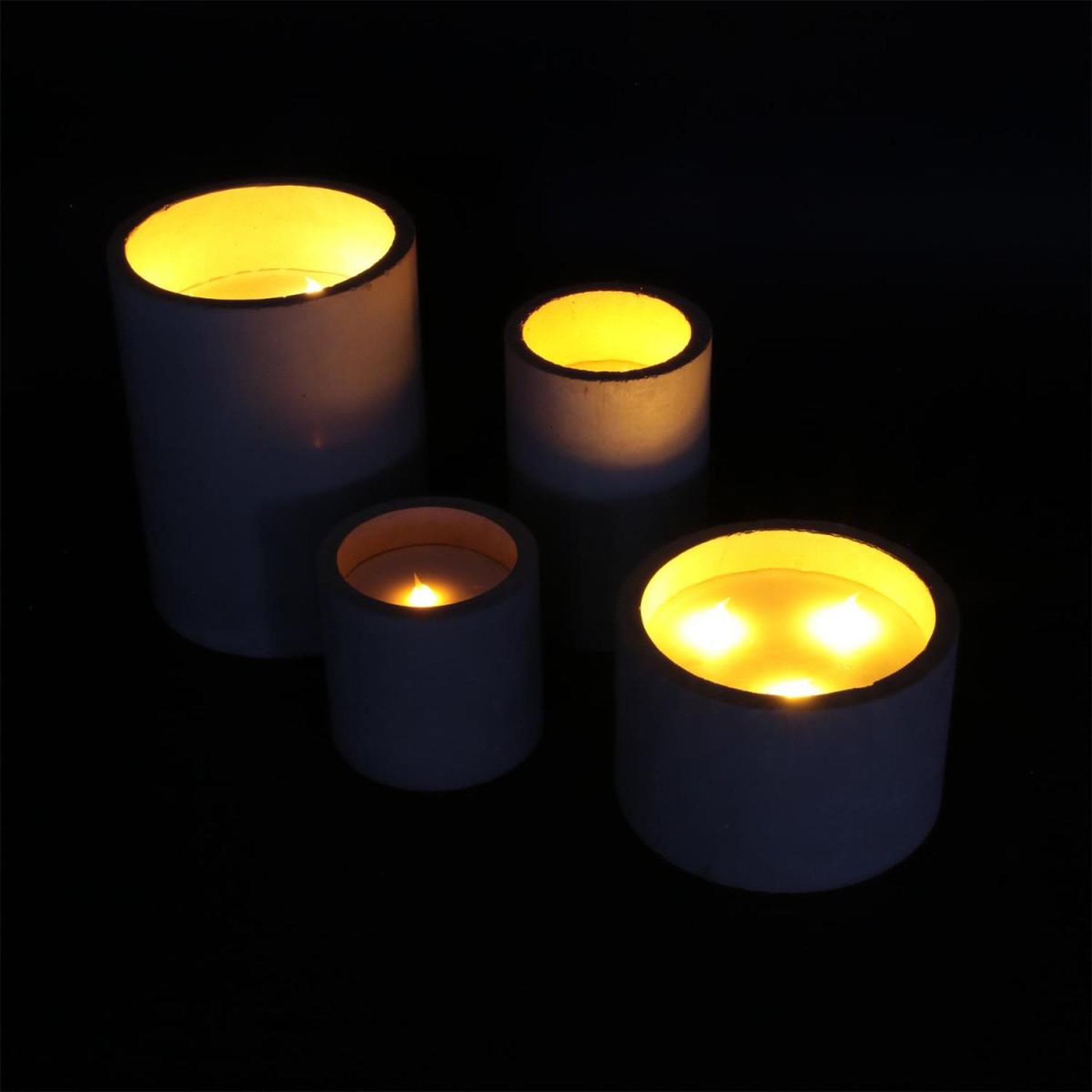 Voir la diapositive 4 : The Home Deco Factory Bougie led design ciment factory - gris