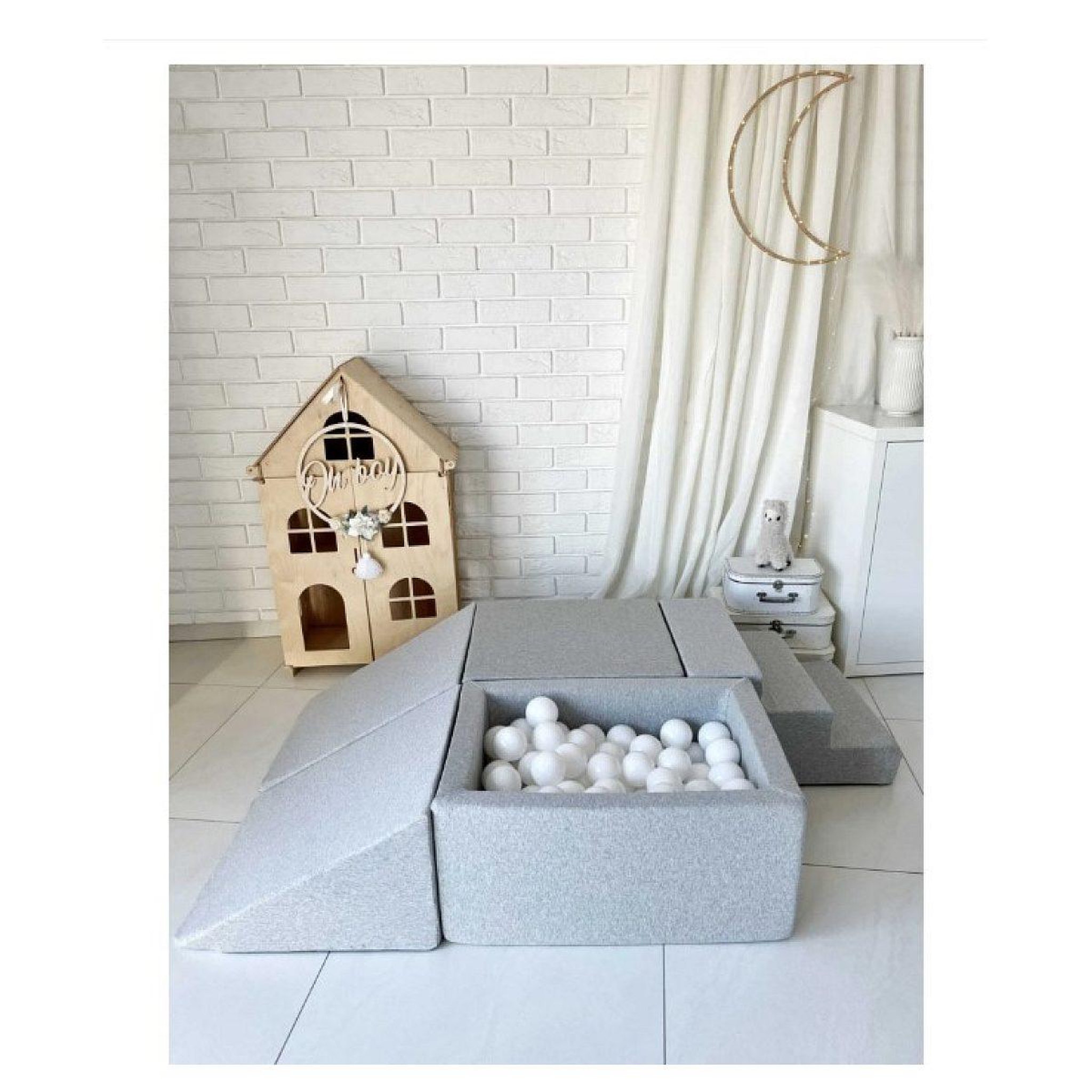Voir la diapositive 3 : MONIO FOR KIDS Jeu en mousse 5 éléments avec mini piscine à balles gris clair