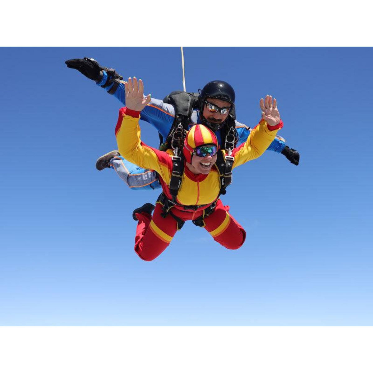 Smartbox Saut en parachute à 4200 mètres d'altitude pour 2 personnes près d'Amiens - Coffret Cadeau Sport & Aventure