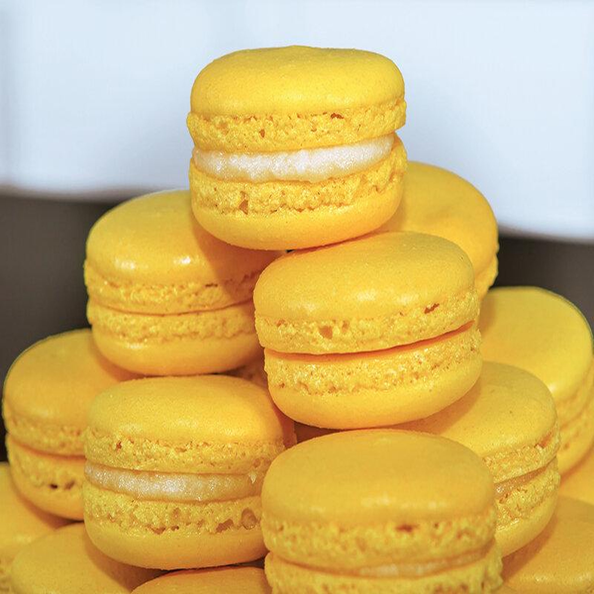 Voir la diapositive 2 : Smartbox Cours en ligne avec un pâtissier : apprendre à faire des macarons - coffret cadeau gastronomie
