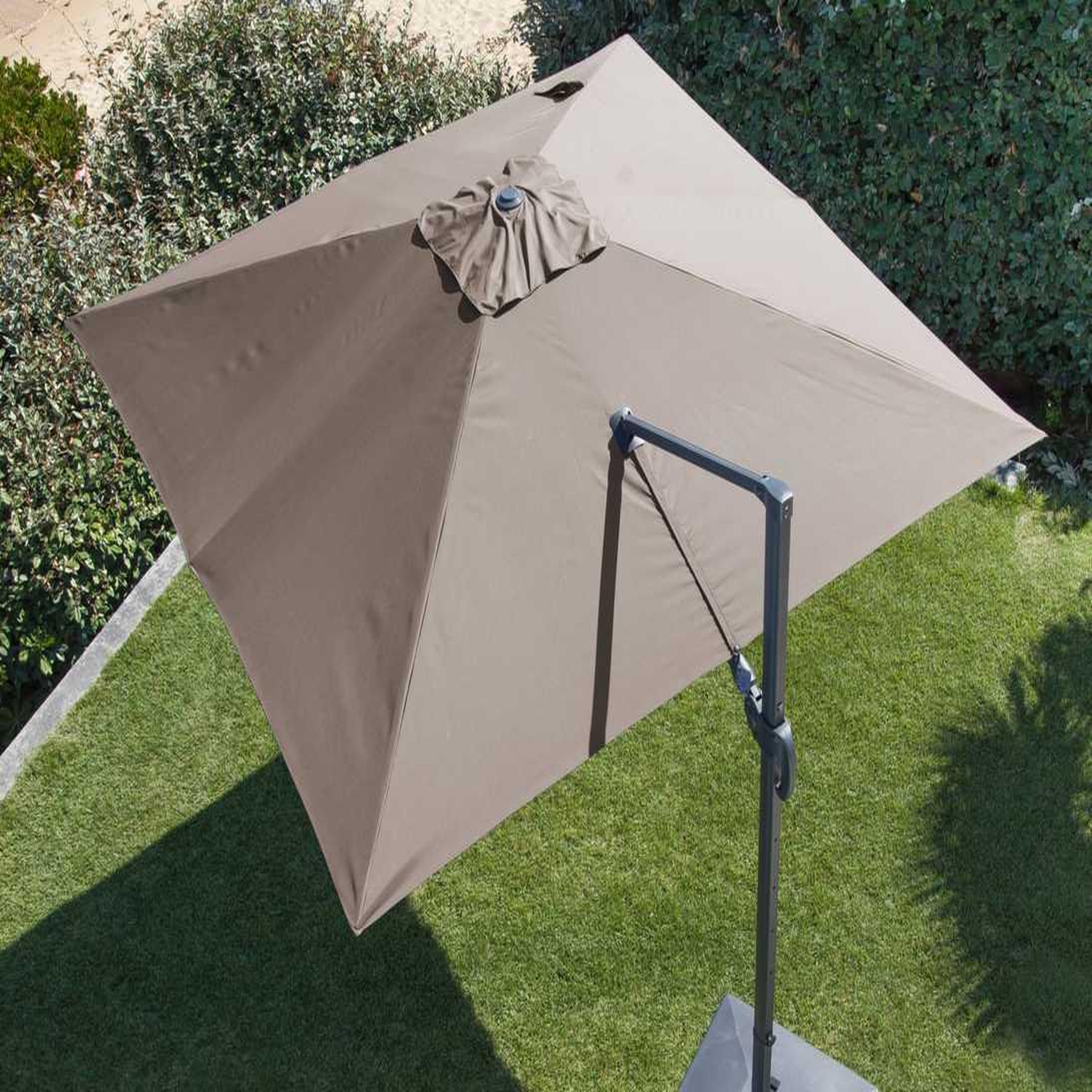 Proloisirs Parasol déporté orientable NH - Toile carré 300 x 300 cm - Toile taupe