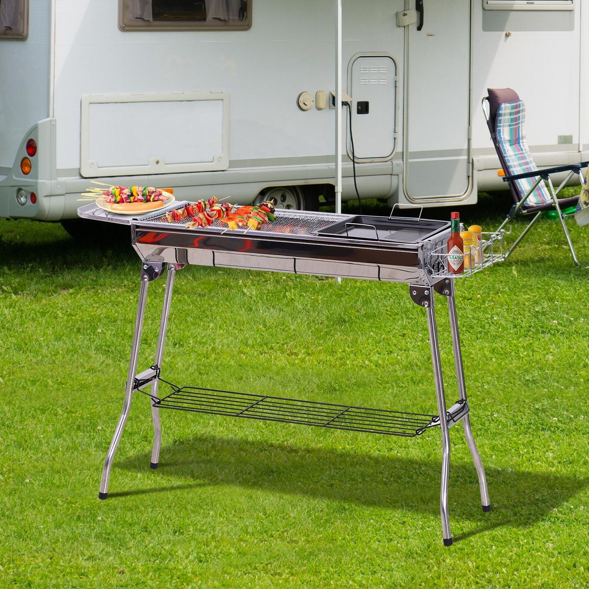 OUTSUNNY Outsunny Barbecue à charbon pliable portable BBQ grill sur pied avec étagères + grille + plaque cuisson dim. 104L x 33l x 70H cm acier inox.