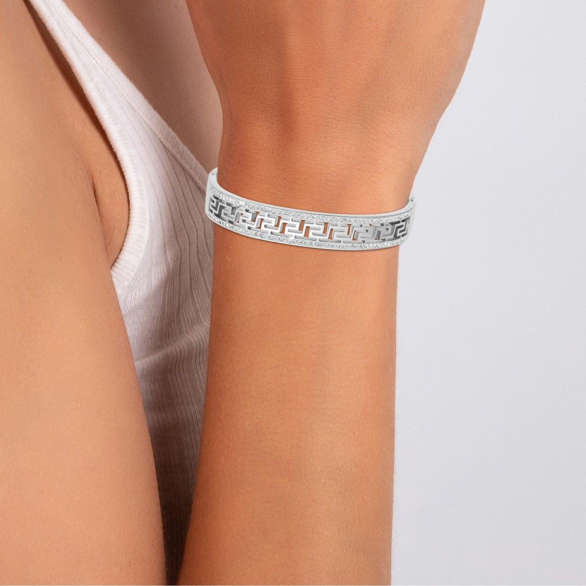 Voir la diapositive 2 : SC CRYSTAL Bracelet par SC Crystal orné de Cristaux scintillants