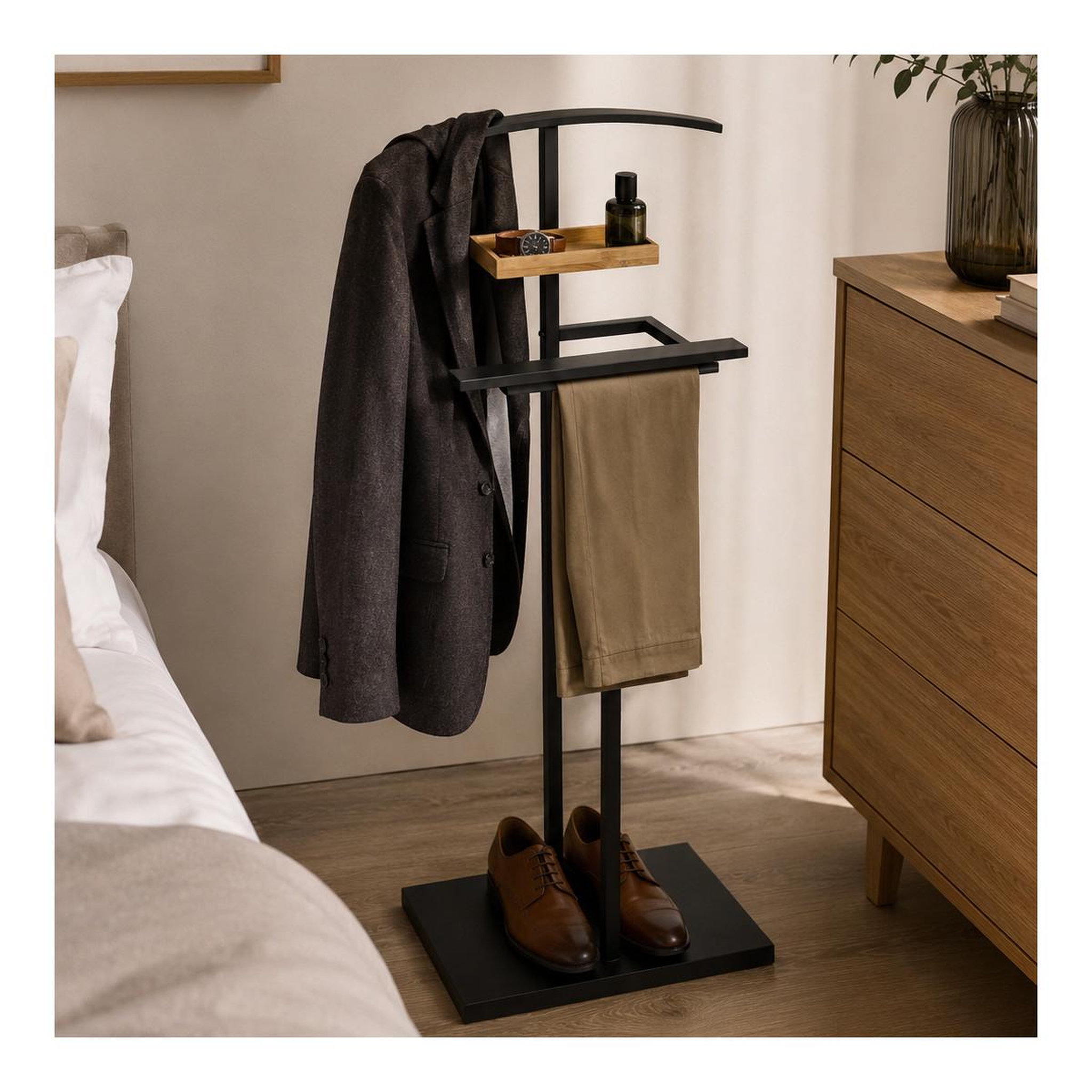 Voir la diapositive 4 : FIVE Valet de Chambre Design  Bambou  114cm Noir
