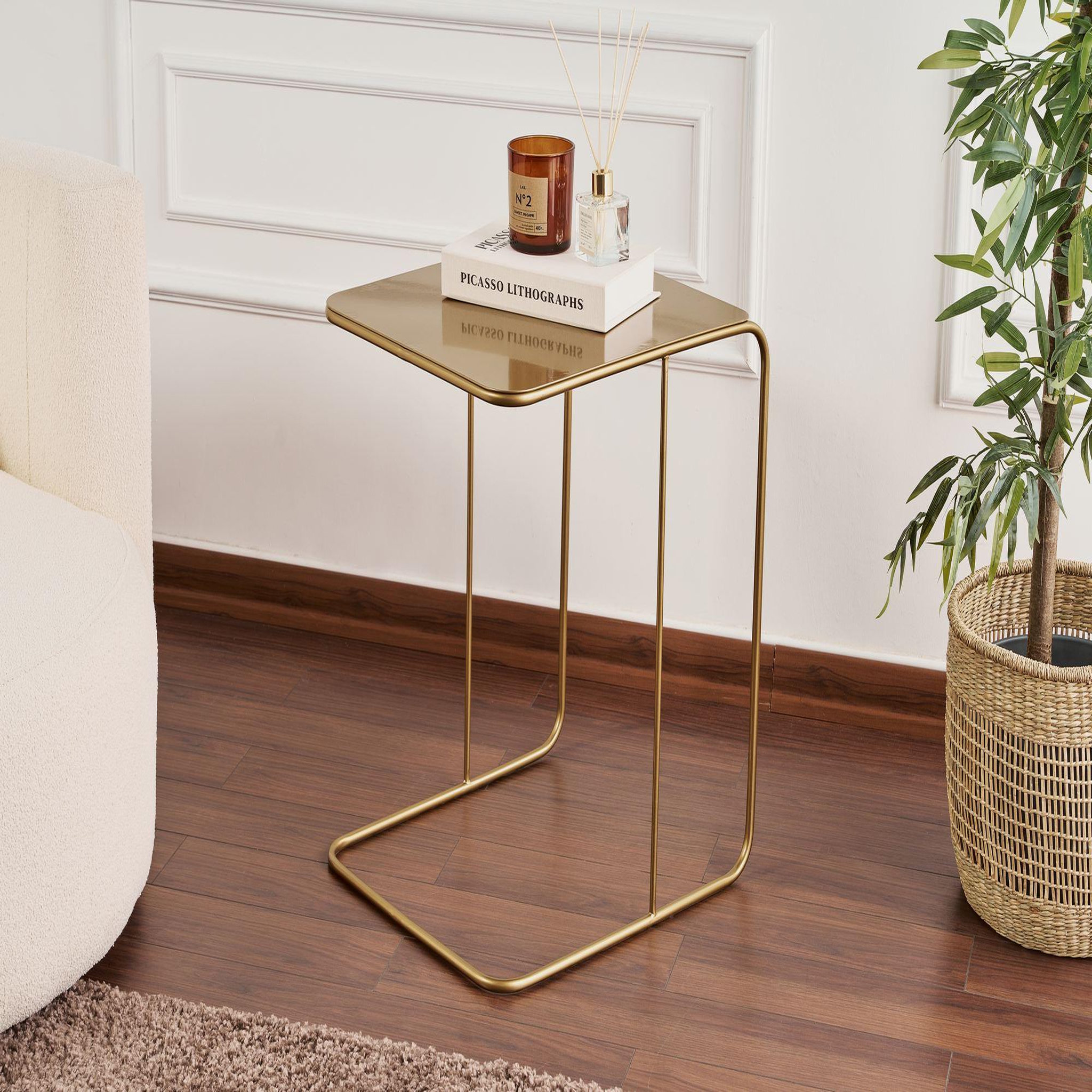 Voir la diapositive 2 : Habitat et Jardin Table d'appoint en métal  poet  47 x 46 x 57 cm - or