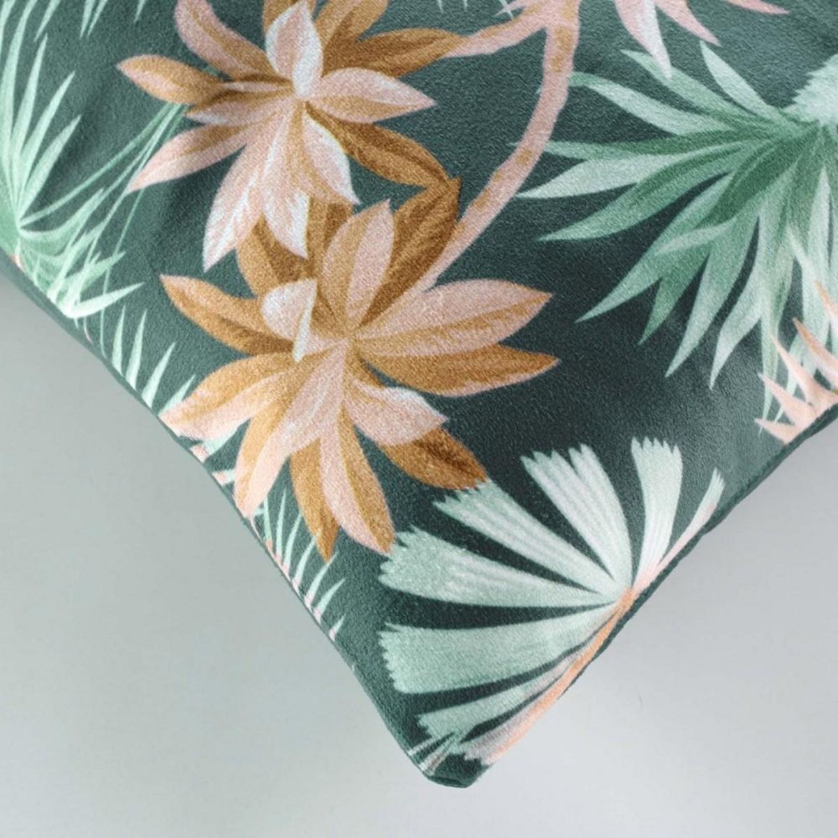 Douceur d'Intérieur Housse de coussin 40x40 cm velours Palmani