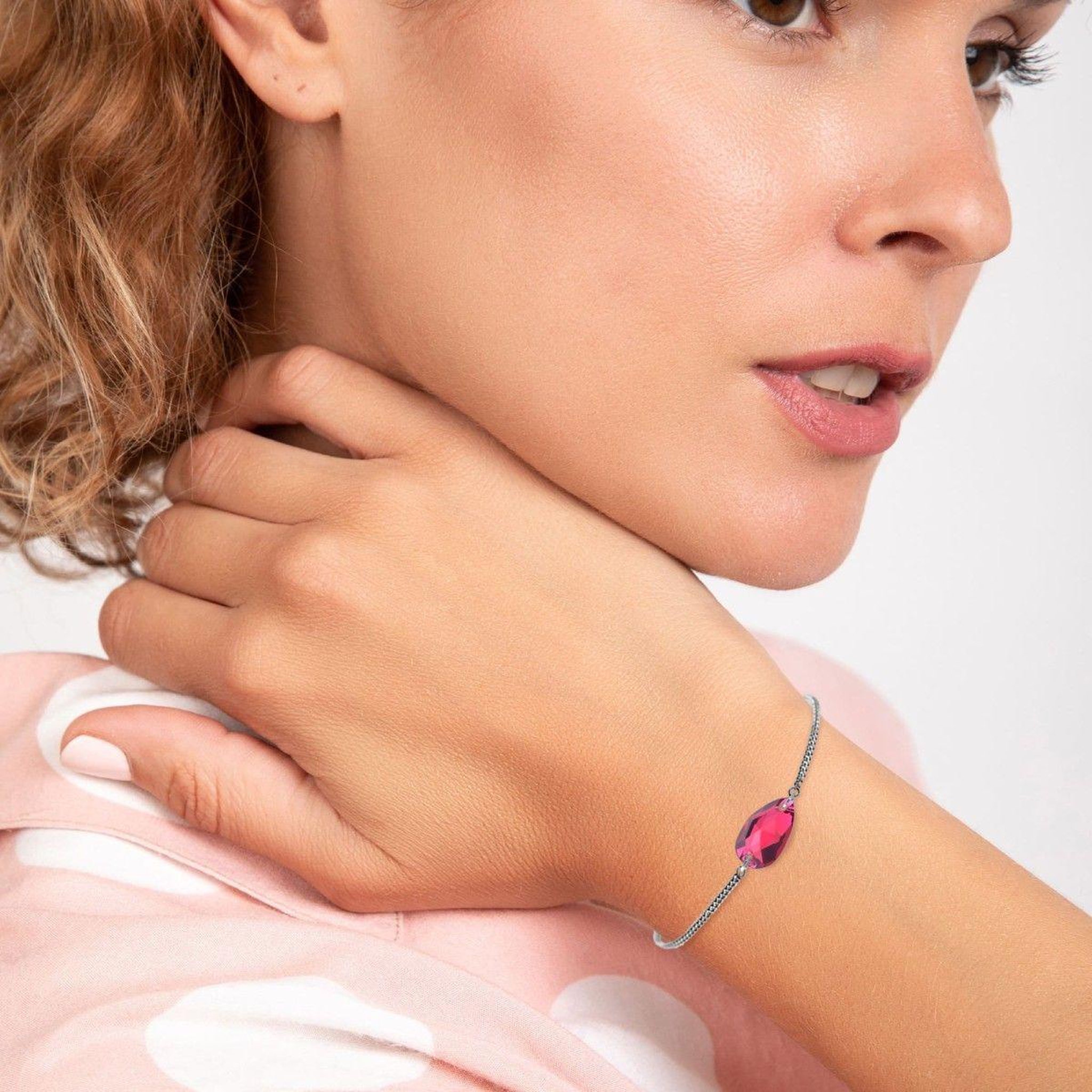 Voir la diapositive 2 : SC CRYSTAL Bracelet par SC Crystal®