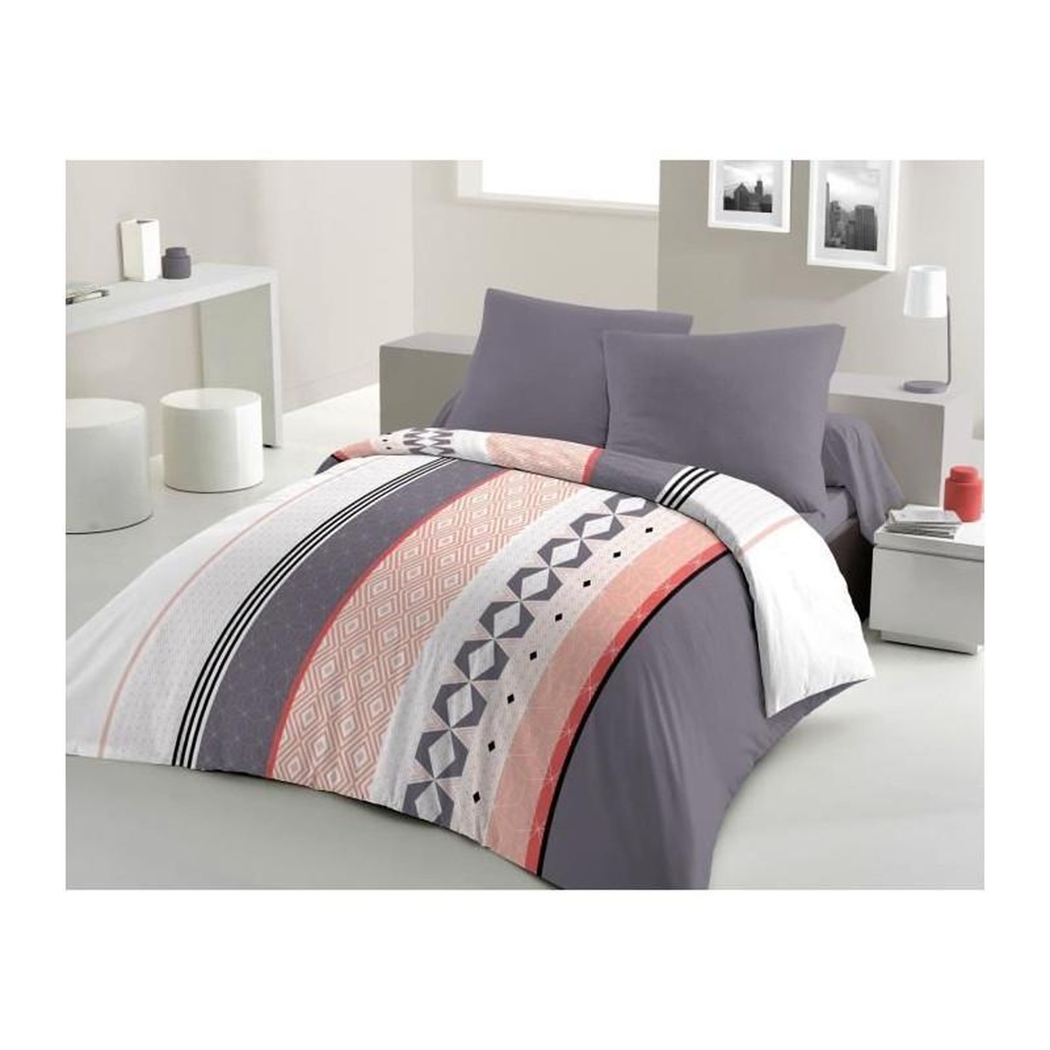 Voir la diapositive 2 : HOME LINGE PASSION Parure de couette microfibre HOME PASSION BLING - 1 housse de couette 220 x 240 cm + 2 taies d'oreiller 63 x 63 cm - Bleu