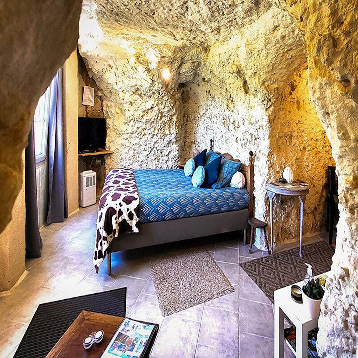 Smartbox 3 jours insolites en hébergement troglodyte près de Blois - Coffret Cadeau Séjour